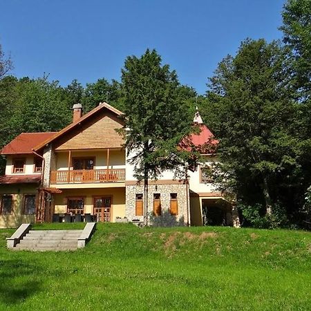 Szelcepuszta Vadaszhaz Hotel Exterior photo